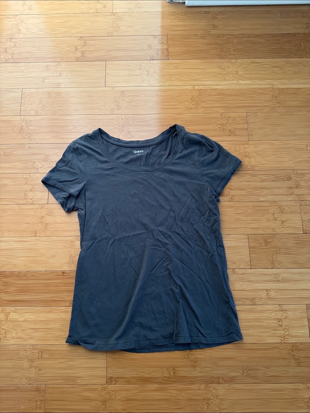 Quince Women's Scoop Neck Short Sleeve Tee - Black